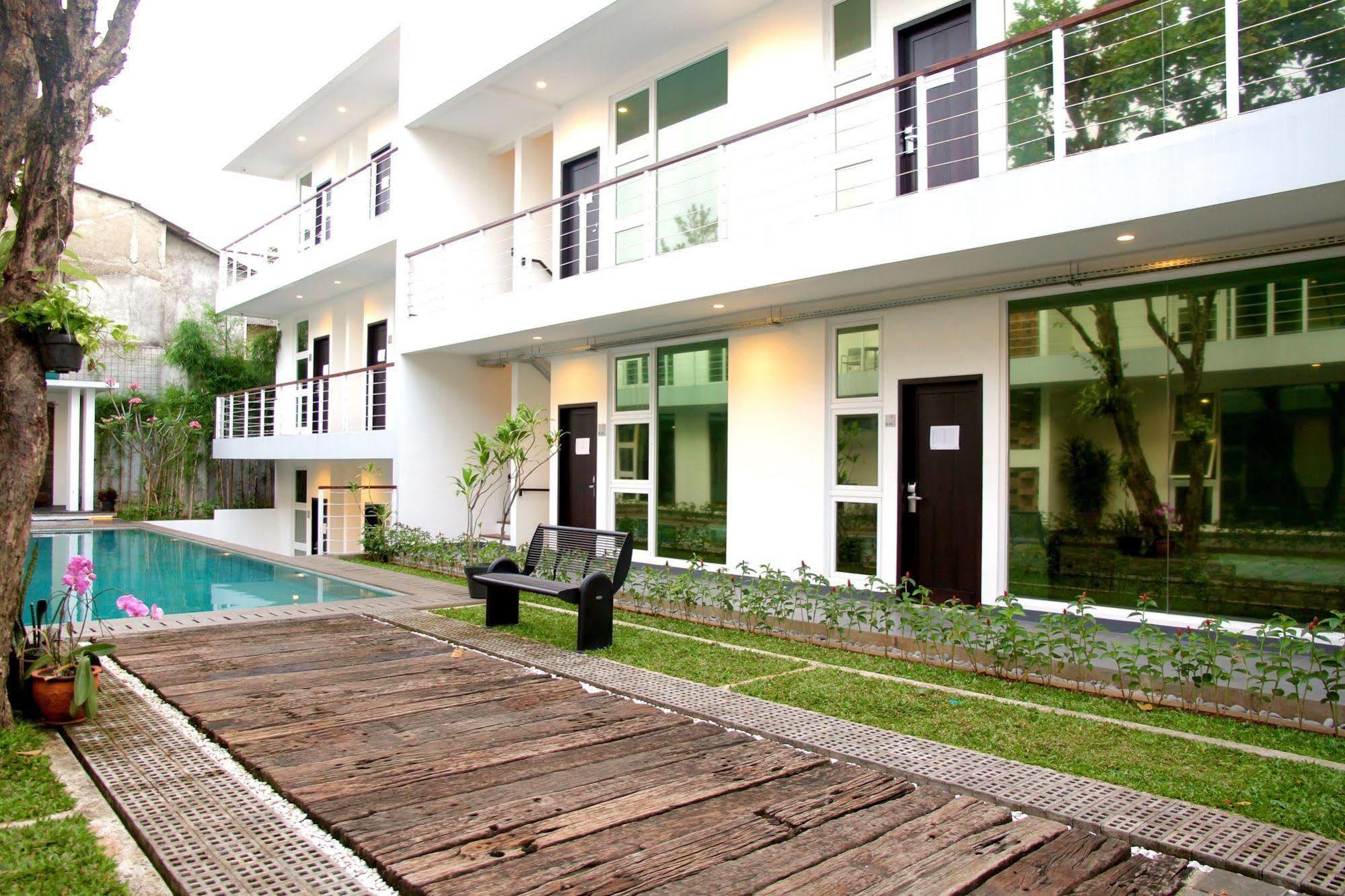 Ampera Avenue Residence Джакарта Экстерьер фото